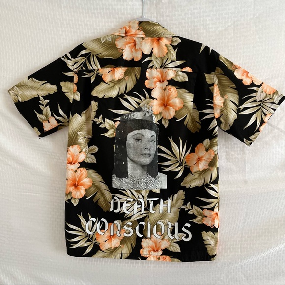 Pacific Legend Hawaiian Floral Black Cream Color Short Sleeve Button Up Size Med - Picture 2 of 10